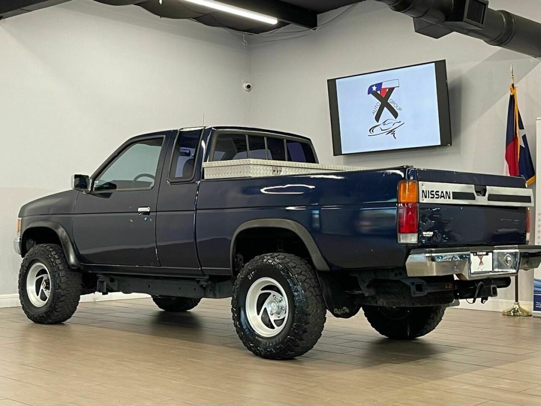 1991 Nissan Other Pickups SE V6 2dr 4WD Extended Cab SB - photo 7