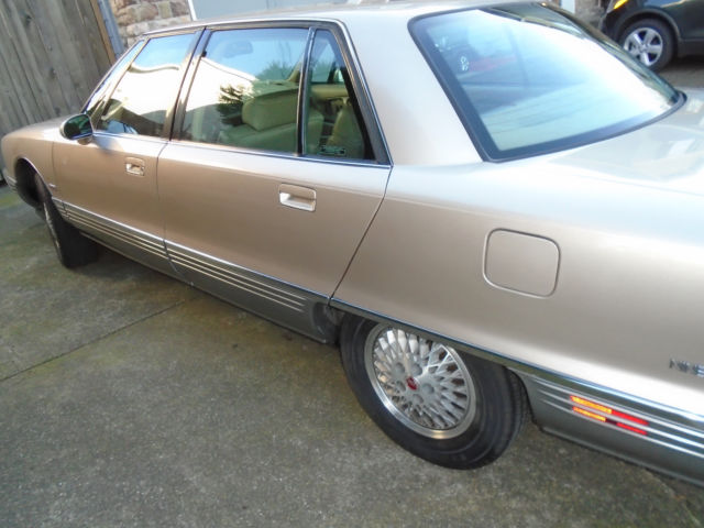 1991 Oldsmobile Ninety-Eight Elite - photo 4
