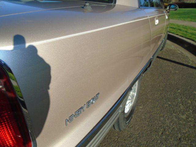 1991 Oldsmobile Ninety-Eight Elite - photo 7