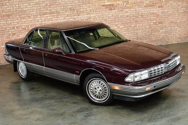 1991 Oldsmobile Ninety-Eight Regency Elite - photo 6