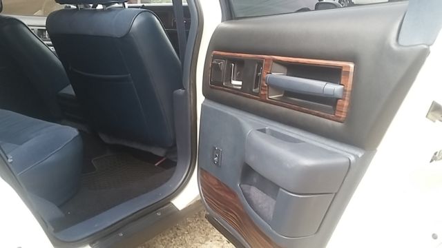 1991 Oldsmobile Custom Cruiser - photo 11
