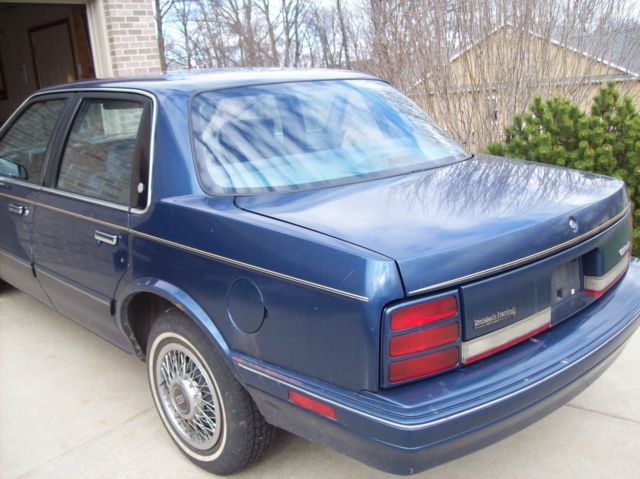 1991 Oldsmobile Ciera four door - photo 6
