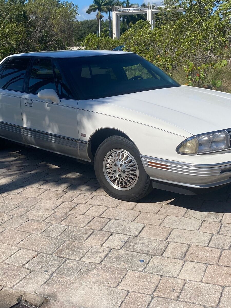 1991 Oldsmobile 98 REGENCY ELITE - photo 3