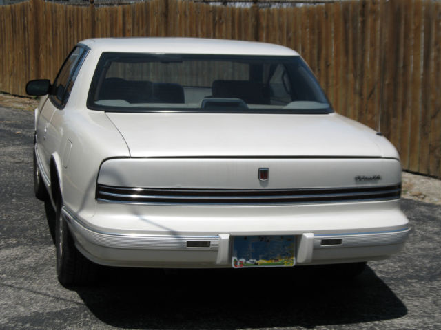 1991 Oldsmobile Toronado - photo 2