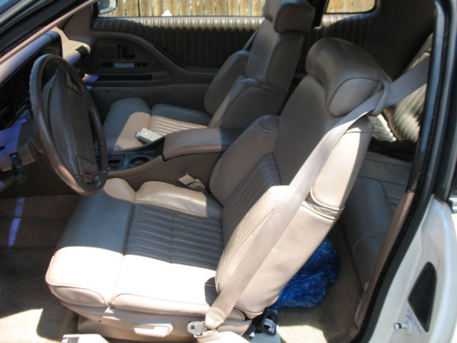 1991 Oldsmobile Toronado - photo 8