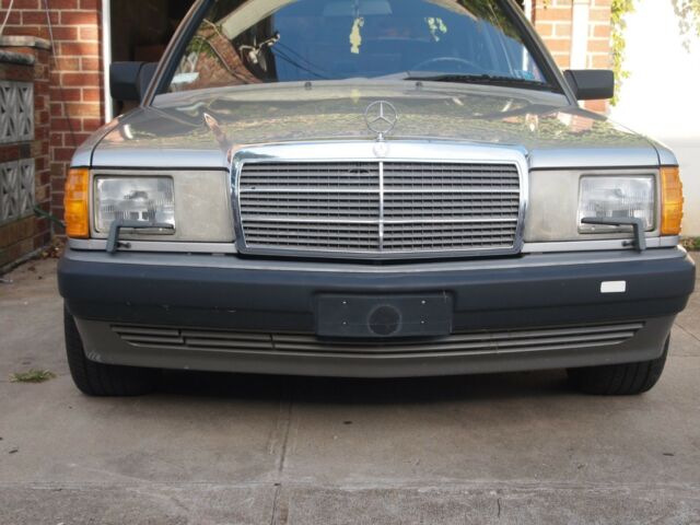 1991 Mercedes-Benz 190-Series