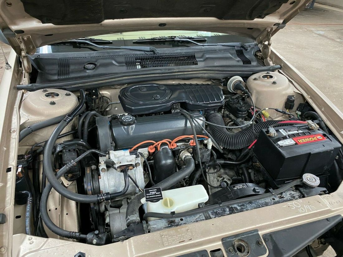 1991 Plymouth Acclaim - photo 10