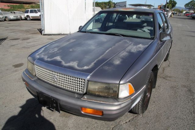 1991 Plymouth Acclaim Automatic 4 Cylinder NO RESERVE 1991 Plymouth Acclaim