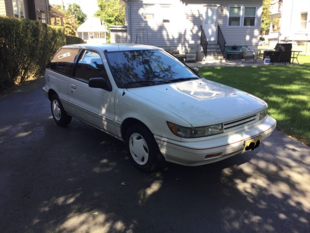 1991 Plymouth Colt - photo 4