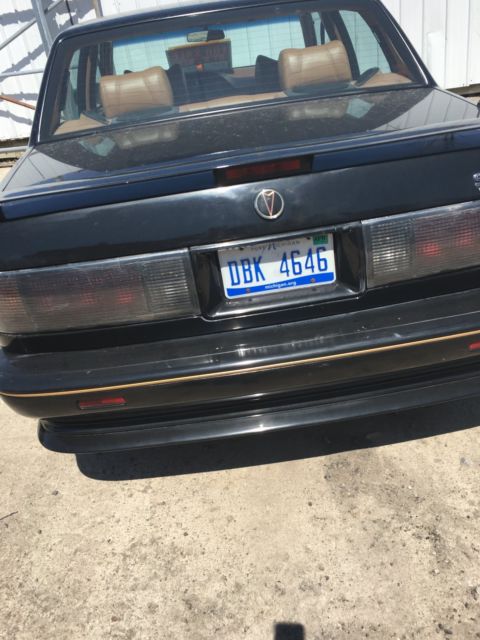 1991 Pontiac Bonneville - photo 4