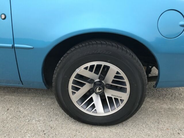 1991 Pontiac Firebird - photo 10