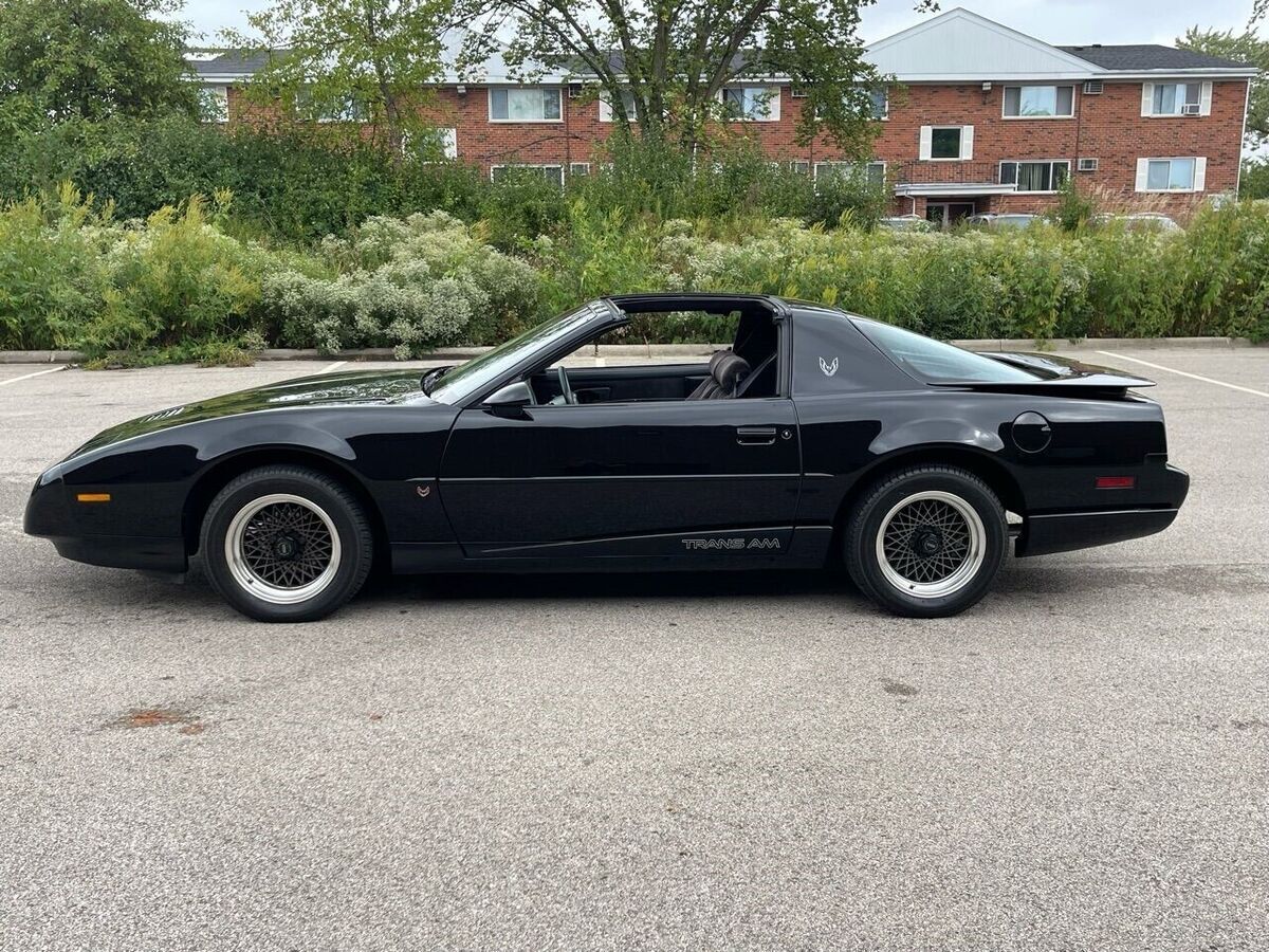 1991 Pontiac Firebird BLACK ON BLACK!! - photo 2