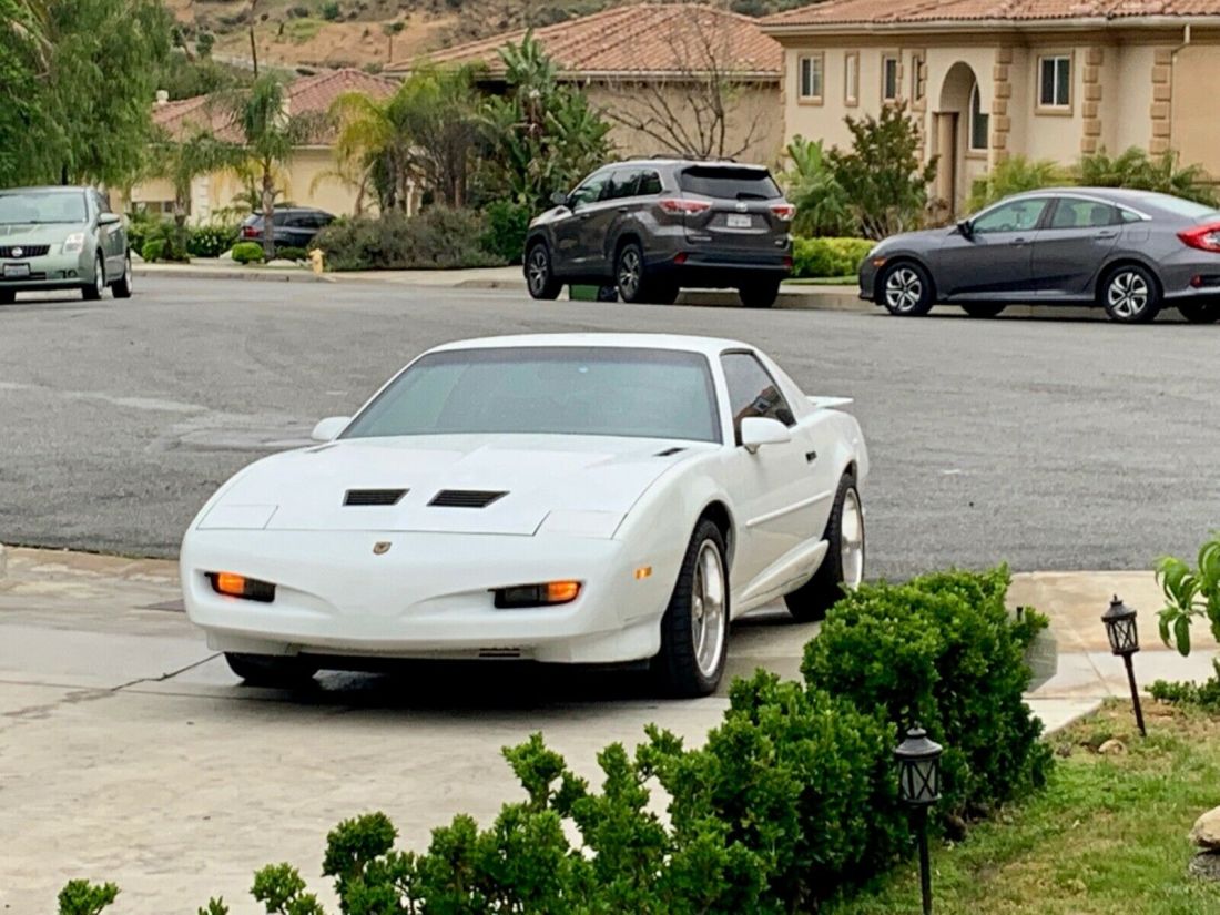 1991 Pontiac Trans Am - photo 9