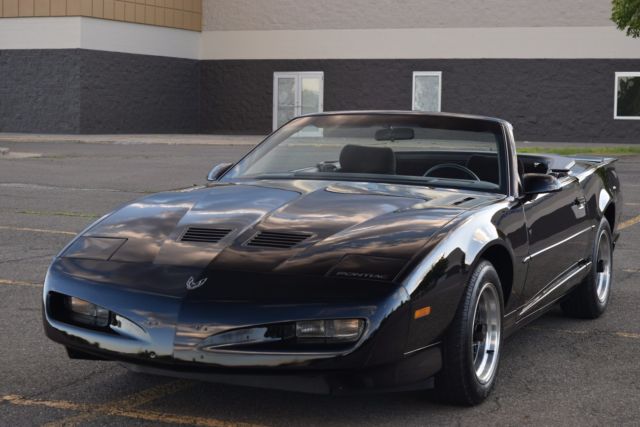 1991 Pontiac Firebird Trans Am Convertible - photo 3