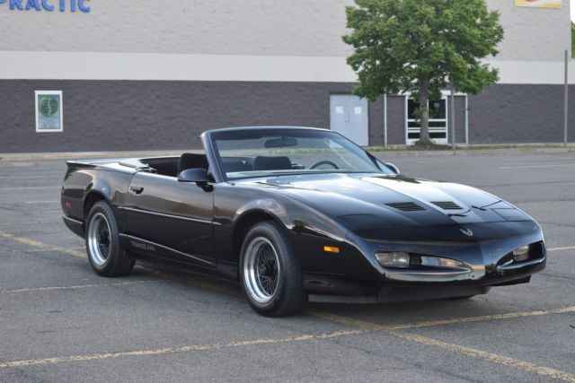 1991 Pontiac Firebird Trans Am Convertible - photo 9