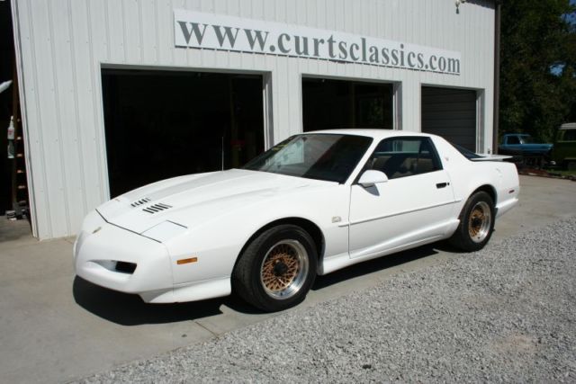 1991 PONTIAC FIREBIRED TRANS AM GTA 68K MILES 1991 Pontiac Firebird 2dr Coupe Tr