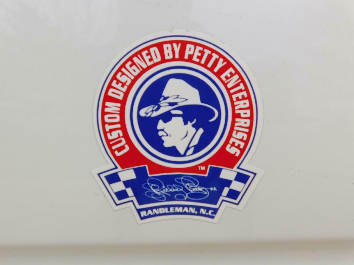 1991 Pontiac Grand Prix SE RICHARD PETTY EDITION - photo 9