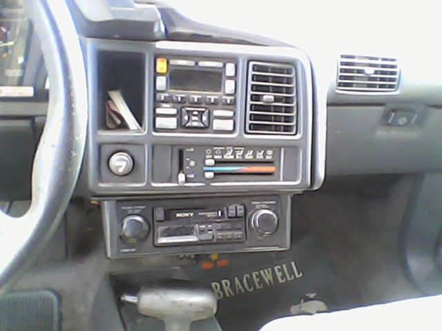 1991 Pontiac Sunbird - photo 9