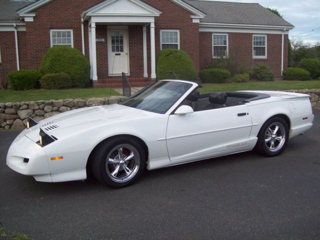 1991 Pontiac Trans am Convertible Hard to find color combo 1991 Pontiac Trans Am TRANS AM CONVERTIBLE
