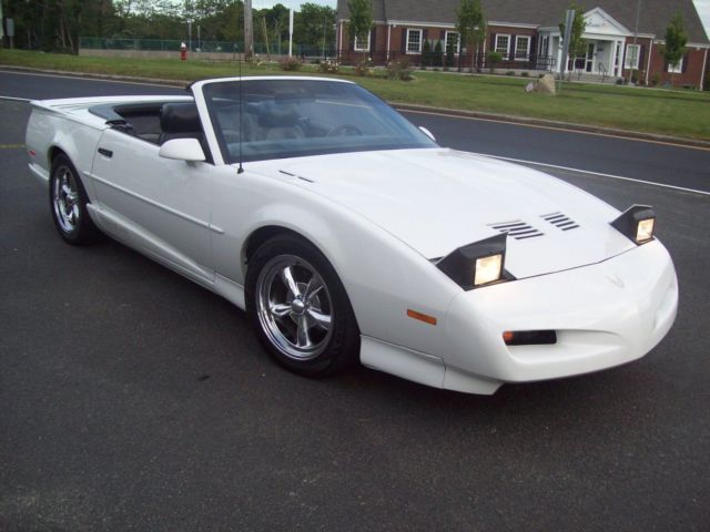 1991 Pontiac Trans Am TRANS AM CONVERTIBLE - photo 3