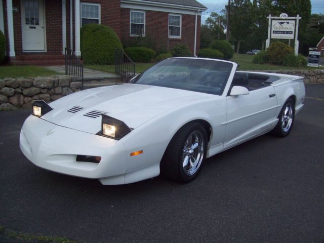 1991 Pontiac Trans Am TRANS AM CONVERTIBLE - photo 4