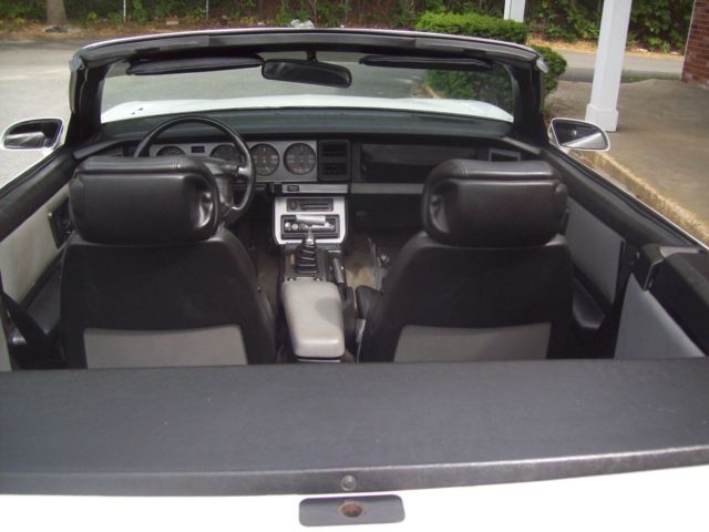 1991 Pontiac Trans Am TRANS AM CONVERTIBLE - photo 6