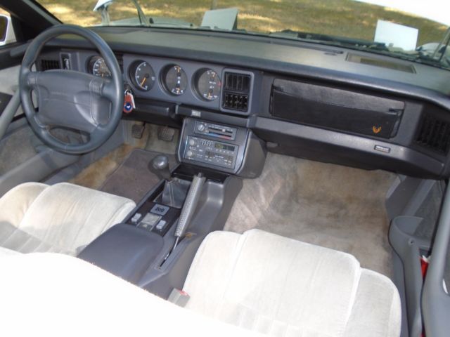 1991 Pontiac Trans Am - photo 13