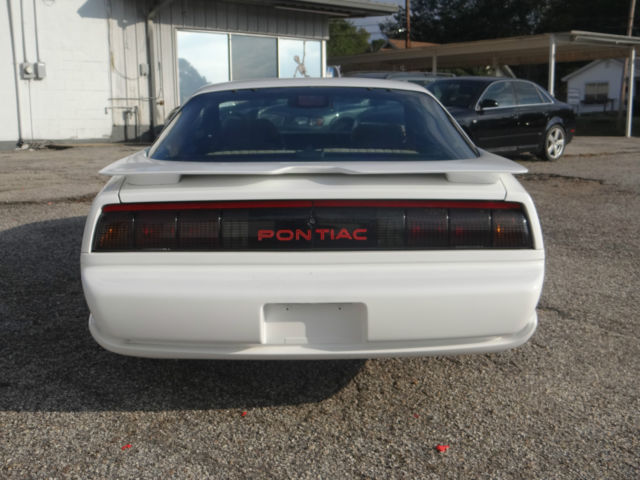 1991 Pontiac Trans Am GTA - photo 4
