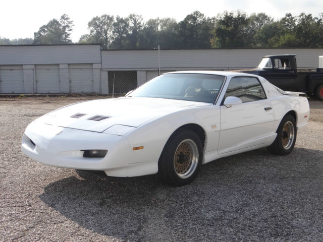 1991 Pontiac Trans Am GTA - photo 7
