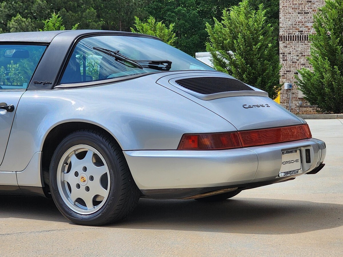 1991 Porsche 911 Carrera 2 Targa - photo 11