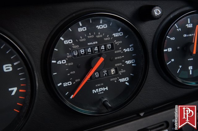 1991 Porsche 911 Carrera 4 Cabriolet - photo 9