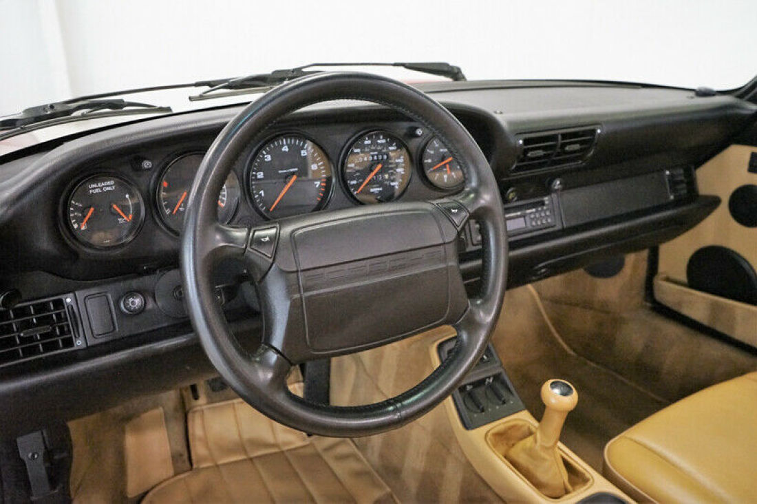 1991 Porsche 911 Carrera 4 Cabriolet - photo 12