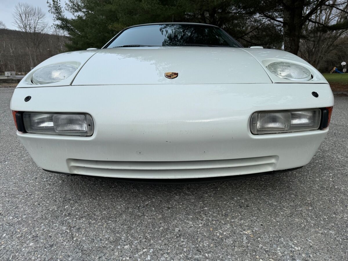1991 Porsche 928 GT 5 Speed Very Nice Well Sorted Example - photo 7