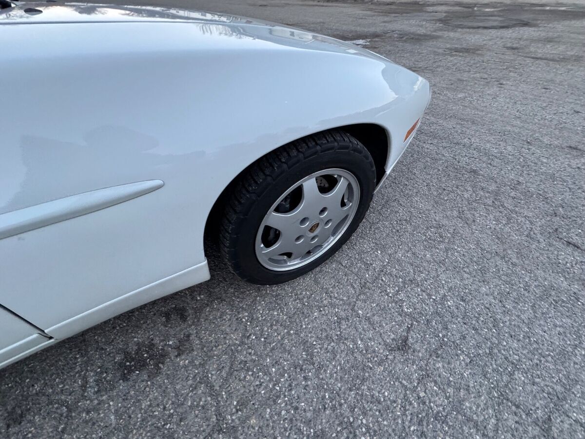 1991 Porsche 928 GT 5 Speed. Detailed Service History, Very Nice - photo 12