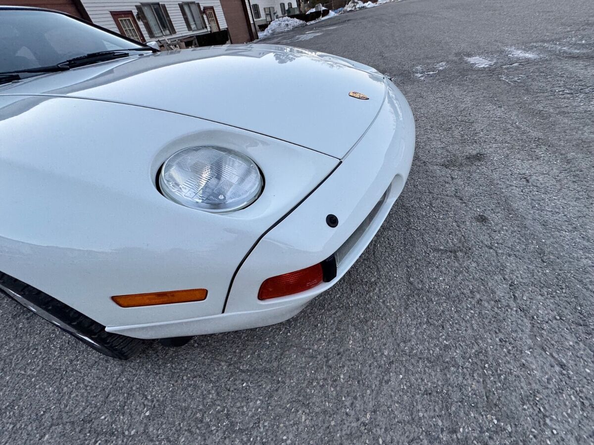 1991 Porsche 928 GT 5 Speed. Detailed Service History, Very Nice - photo 13