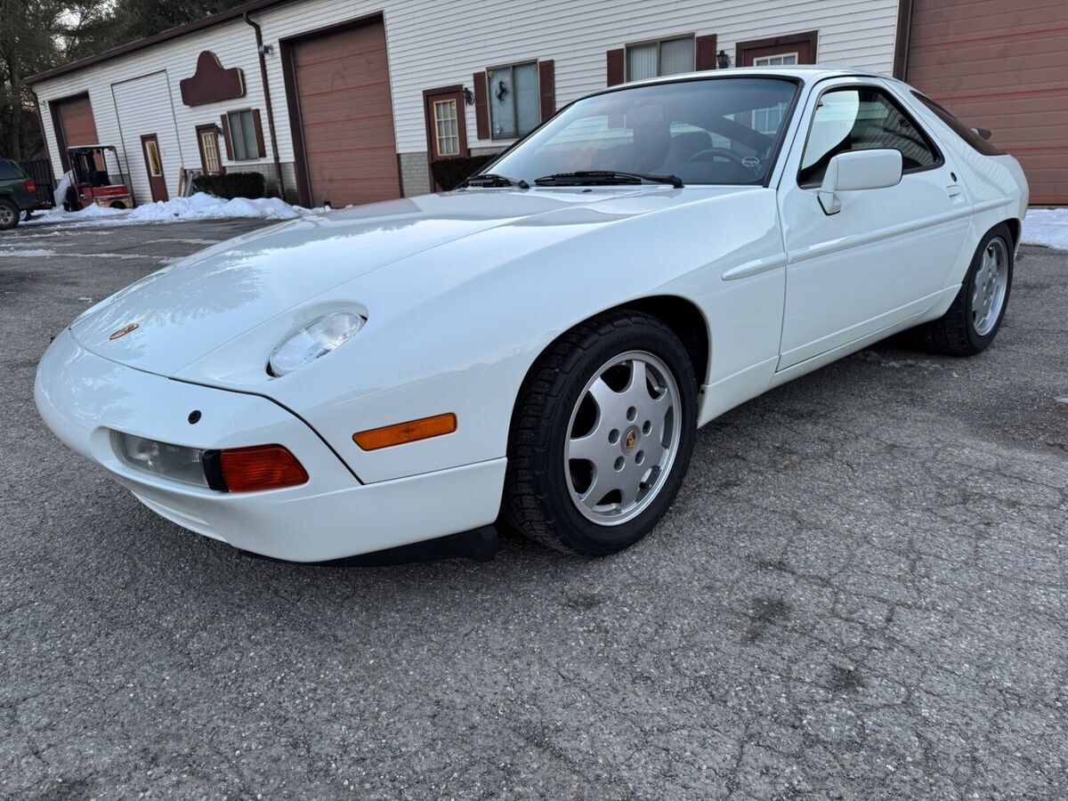 1991 Porsche 928 GT 5 Speed. Detailed Service History, Very Nice - photo 4