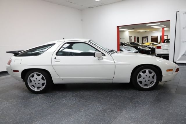 1991 Porsche 928 S4 5.0L V8 316 HP, Rare Survivor - photo 9