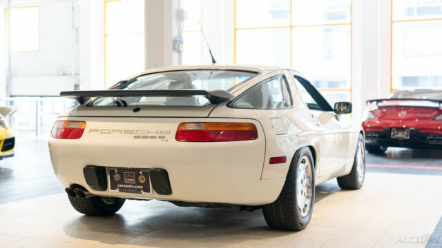 1991 Porsche 928 S4 - photo 5