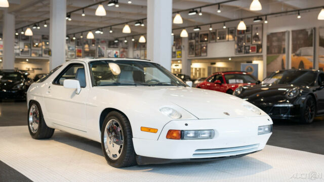 1991 Porsche 928 S4 - photo 7