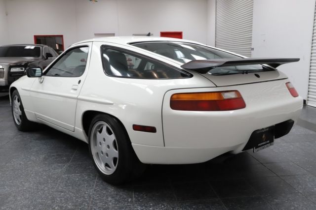 1991 Porsche 928 S4 - photo 7
