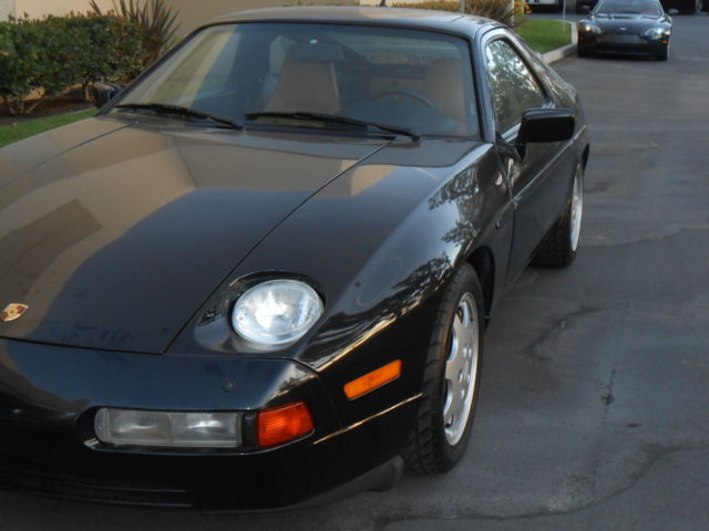1991 Porsche 928 TAN - photo 2