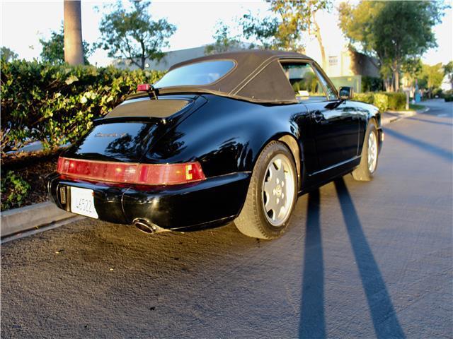 1991 Porsche Carrera 4 Cabriolet - photo 3