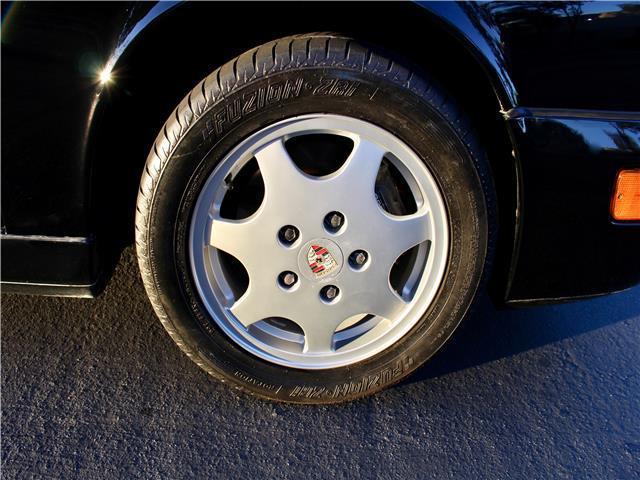 1991 Porsche Carrera 4 Cabriolet - photo 8