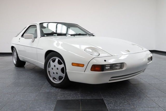 1991 Porsche GT 1991 Porsche 928