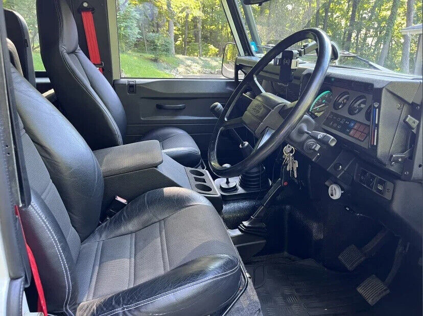 1991 Land Rover Defender 90 - photo 8