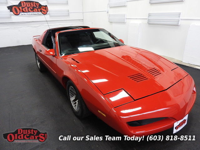 1991 Red Runs Drives Body Int Vgood 5.0LV8 5 spd manual! 1991 Pontiac Firebird Runs Drives Body Int Vgood 5.0LV8 5 spd manual