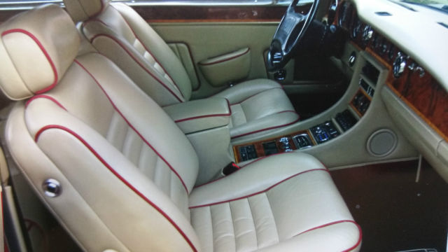 1991 Rolls-Royce Corniche - photo 5