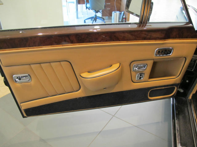 1991 Rolls-Royce Corniche - photo 6