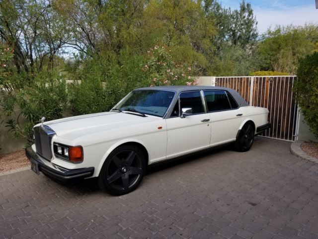 1991 Rolls-Royce Silver Spirit/Spur/Dawn