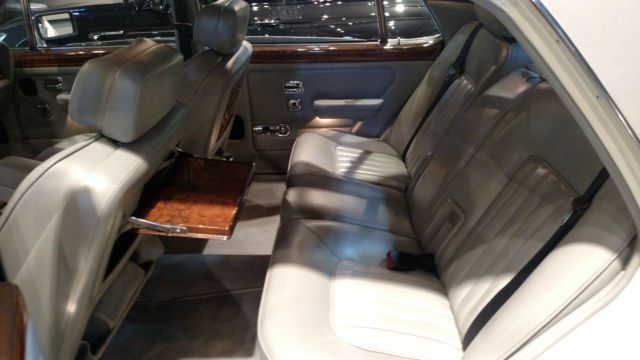 1991 Rolls-Royce Silver Spirit/Spur/Dawn SILVER SPUR - photo 9